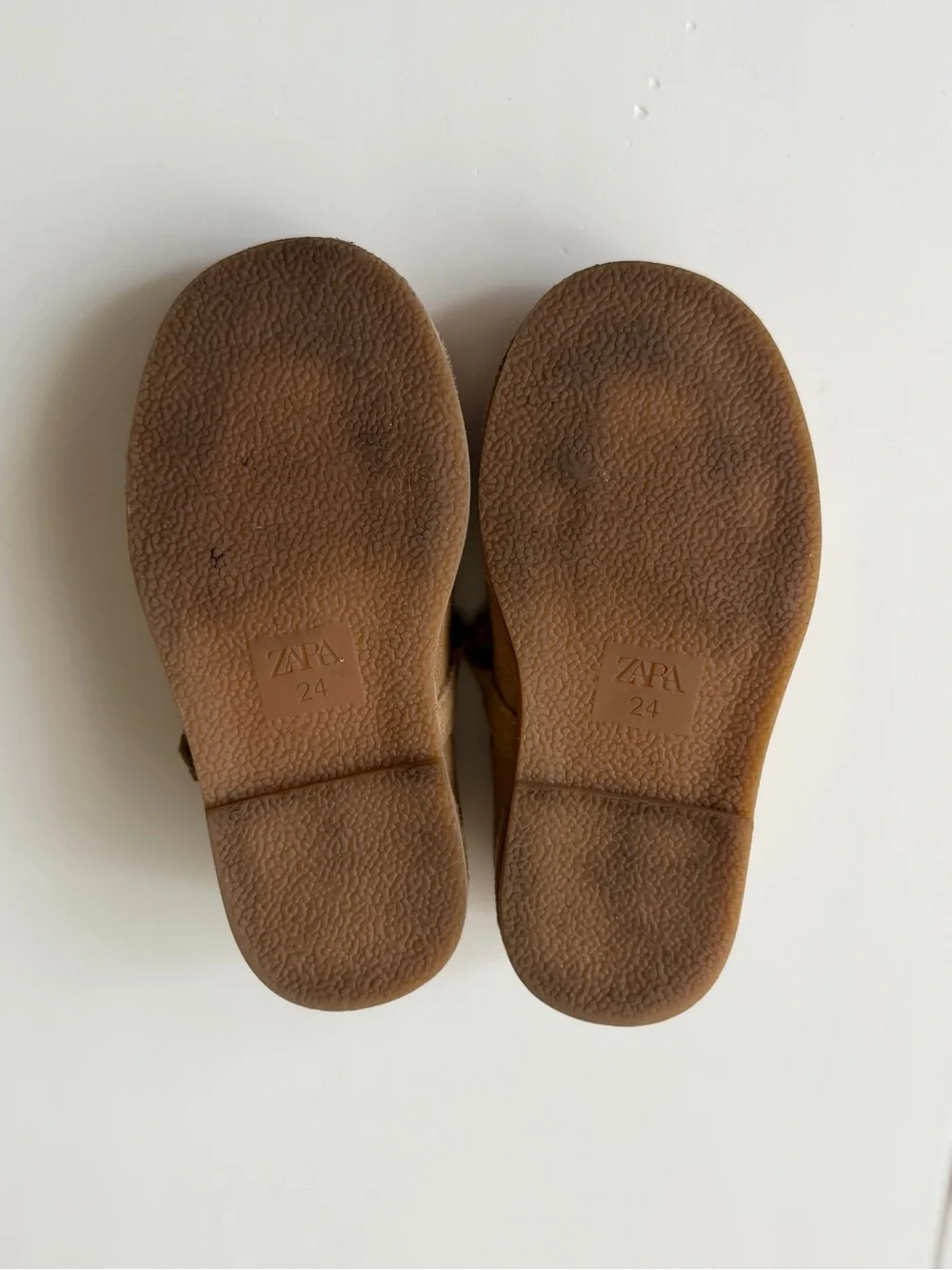 Zara Girls' Size: 8 -Tan Suede Mary Jane Shoes